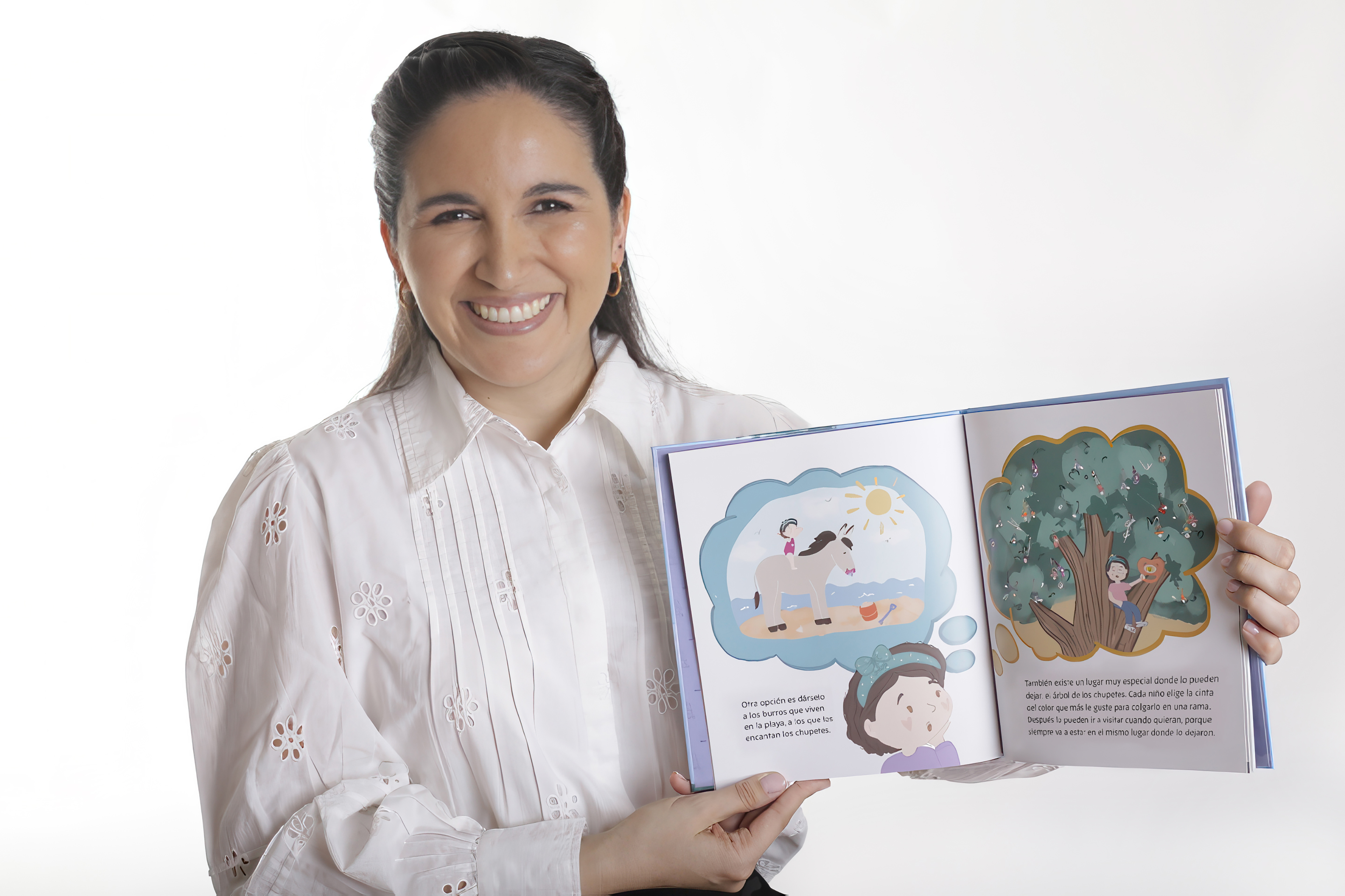 Dra. Clau Morales Z - Odontopediatra y autora del libro ¡Chao chupete!
